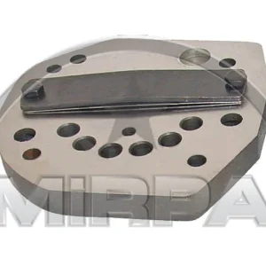 1877 | COMPRESSOR PLATE 90'S LAMA WITH SCREW WITHOUT GASKET